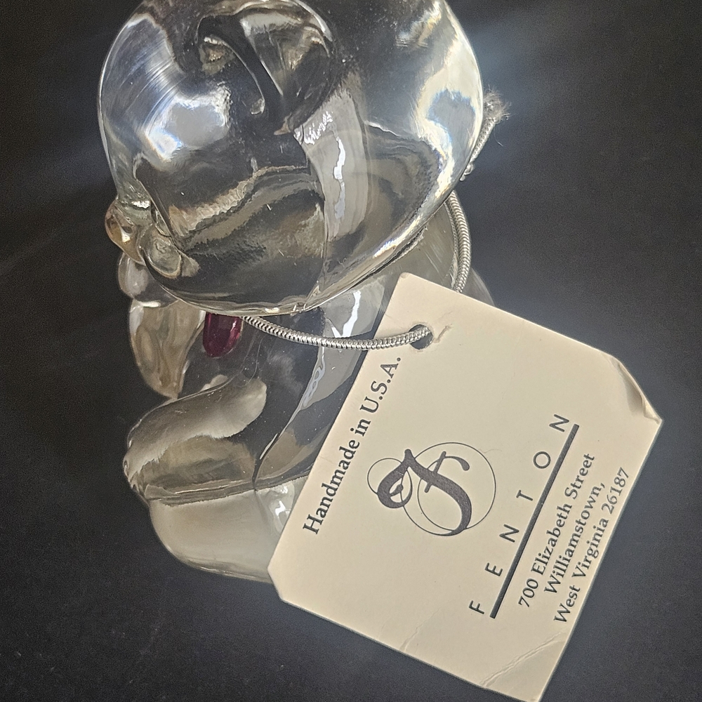 Vintage Fenton Art Glass July Birthstone Bear Figurine Ruby Heart - Picture 3 of 6